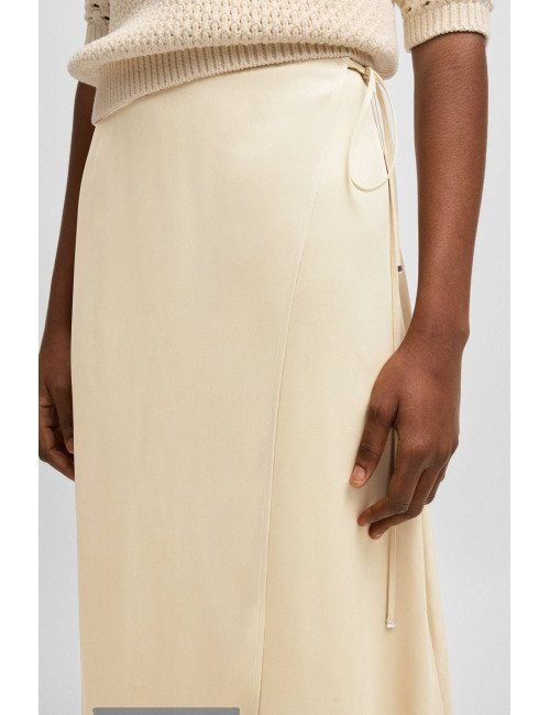 Jupe portefeuille mi-longue en satin